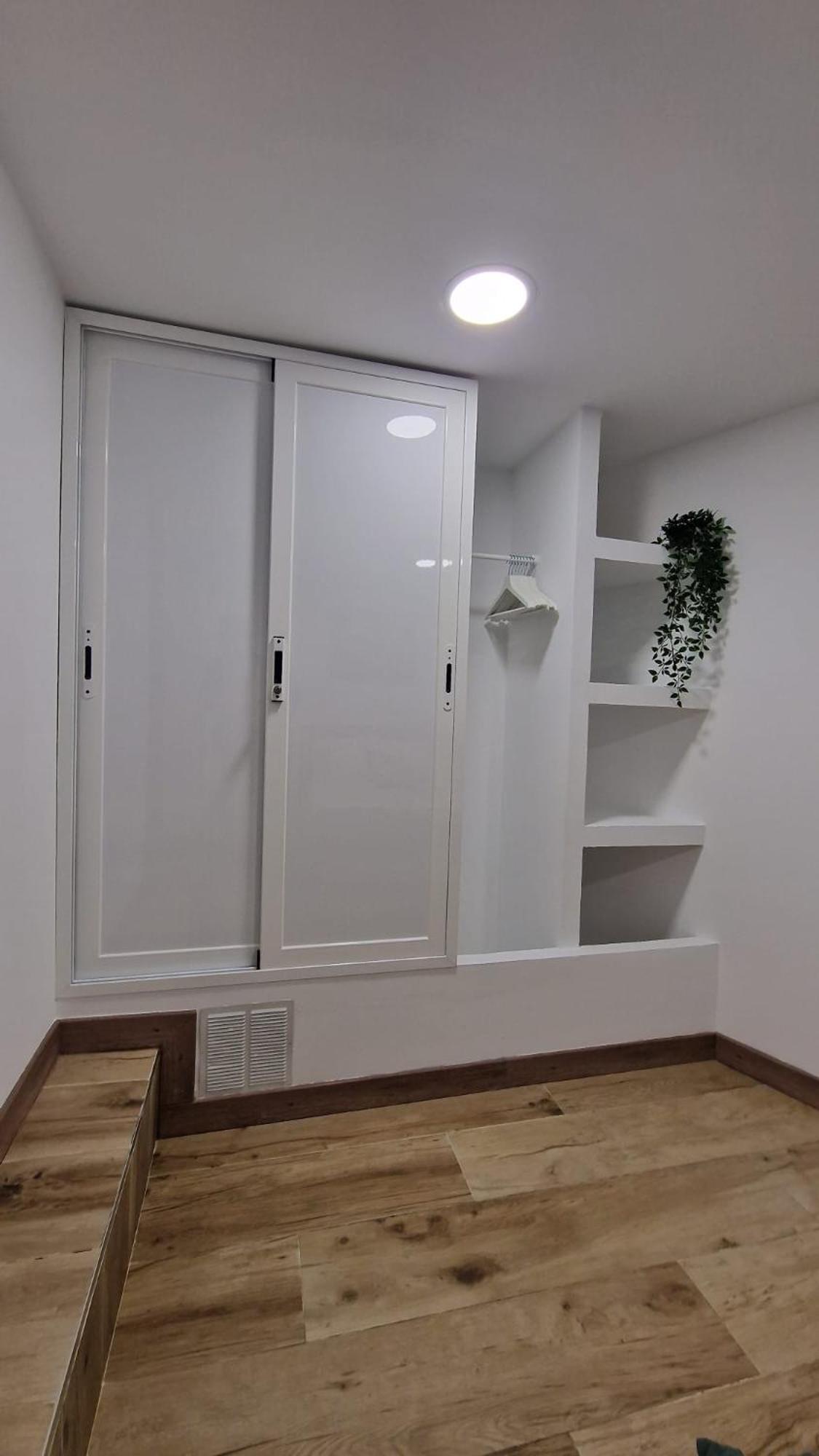 Almendrales Appartement Madrid Buitenkant foto
