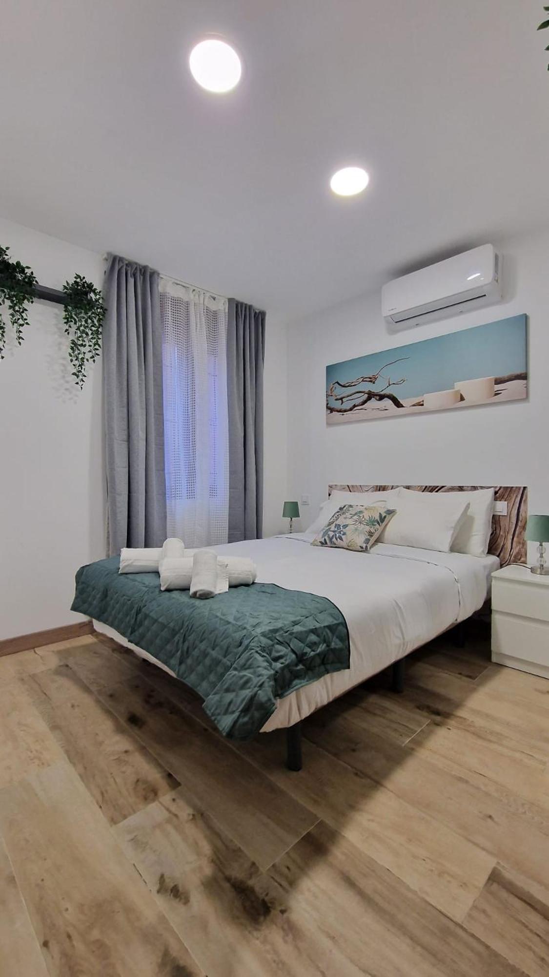 Almendrales Appartement Madrid Buitenkant foto