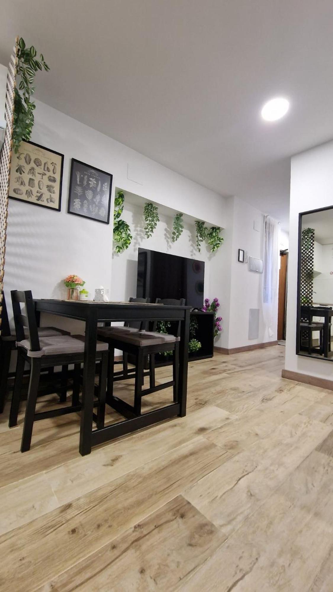 Almendrales Appartement Madrid Buitenkant foto